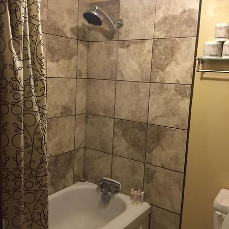 Wakiki Motel&Lounge Meadow Lake Kamer foto